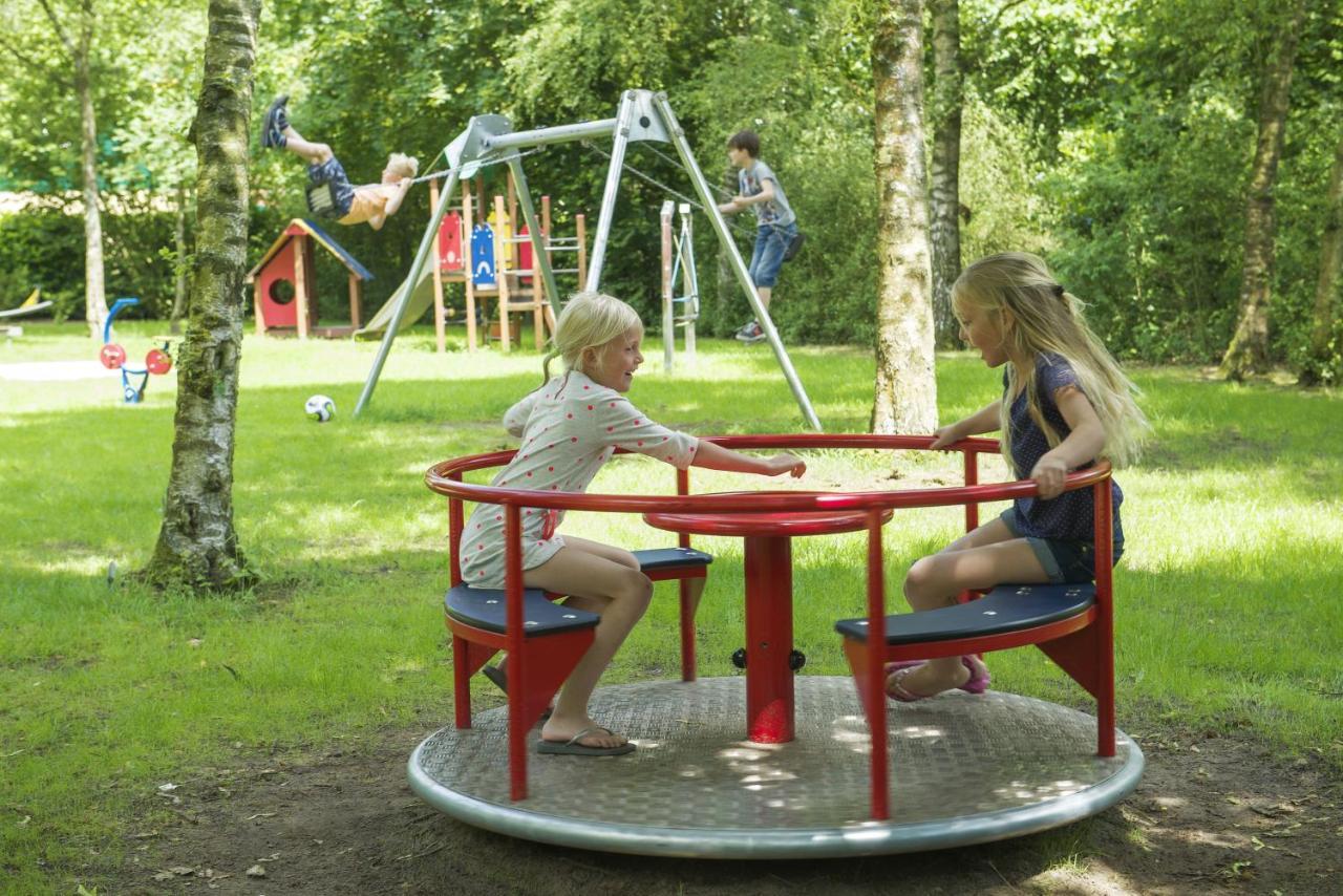 Cosy Tiny Lodges - Vakantiepark Kempenbos Diessen Eksteriør billede