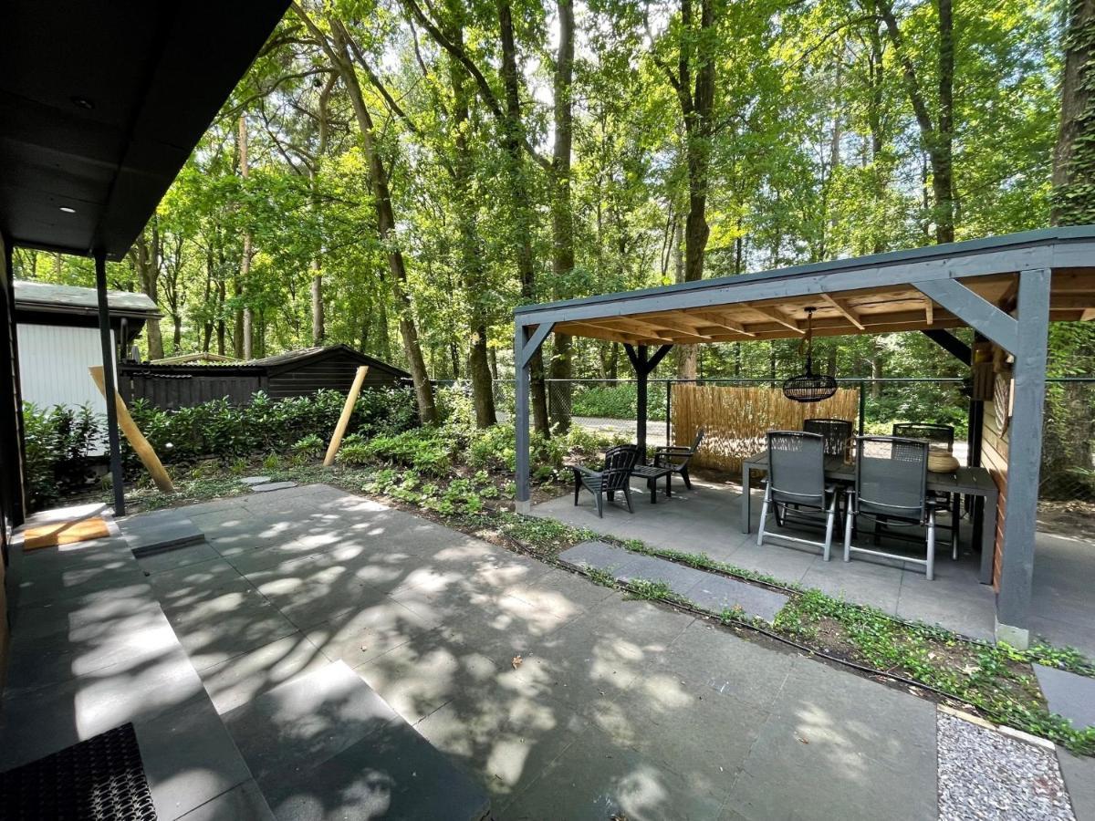 Cosy Tiny Lodges - Vakantiepark Kempenbos Diessen Eksteriør billede