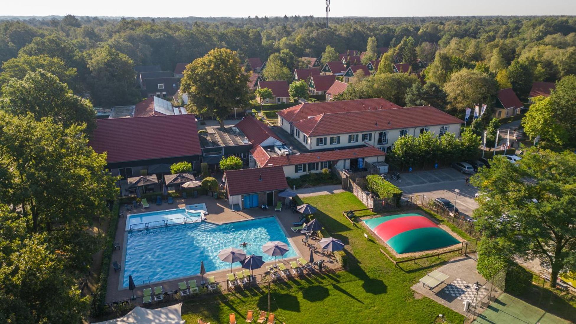 Cosy Tiny Lodges - Vakantiepark Kempenbos Diessen Eksteriør billede
